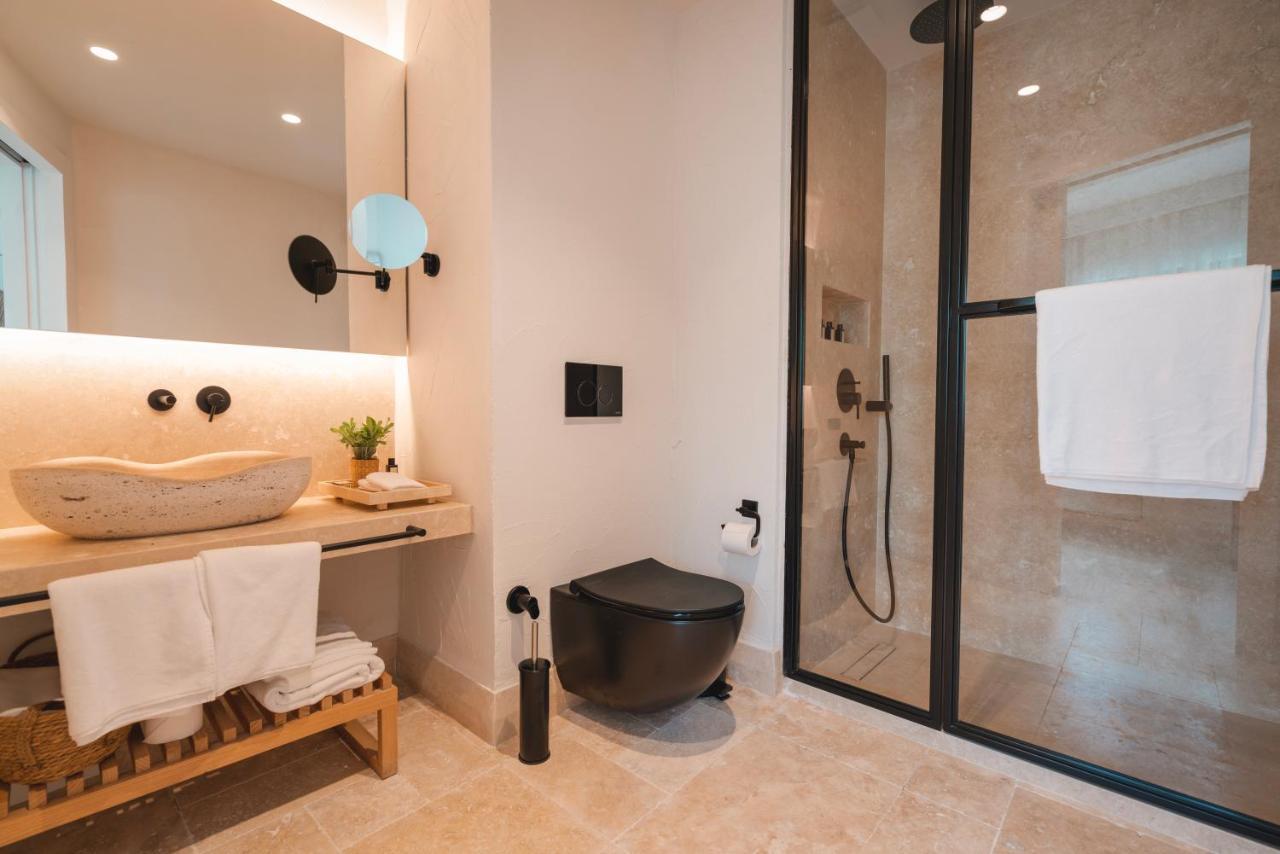 6 By Azumare Otel Side